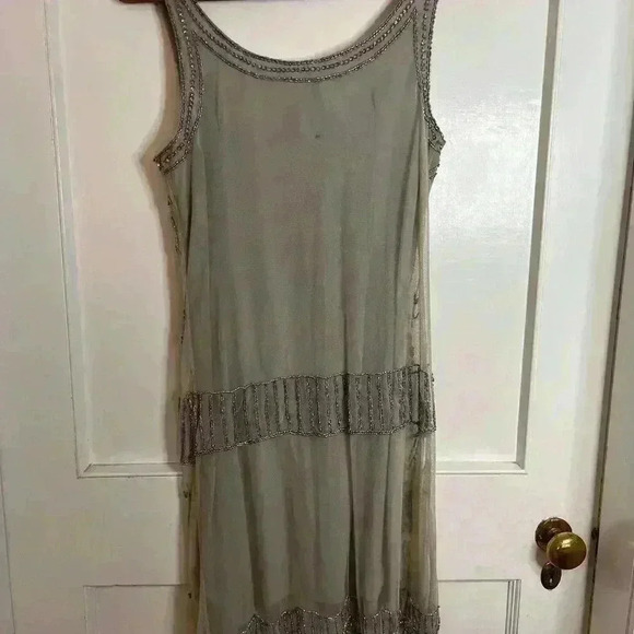 BNWT W118 Grey Beaded Dress  by Walter Baker Size Small - Picture 7 of 9